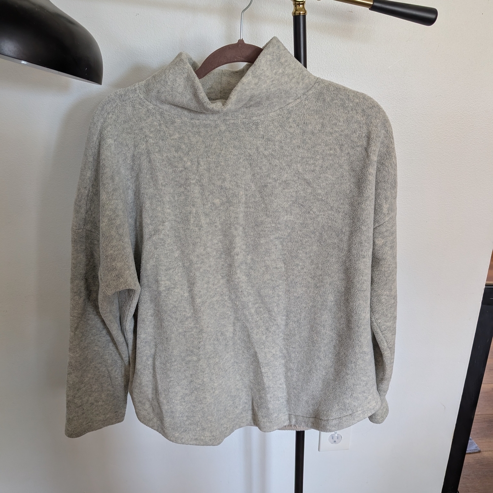 Vineyard Vines Fleece Sweater